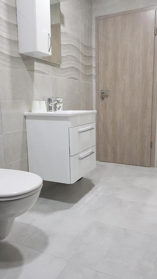 Apartmani Brigita Korenica Extérieur photo