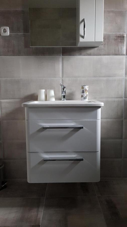 Apartmani Brigita Korenica Extérieur photo