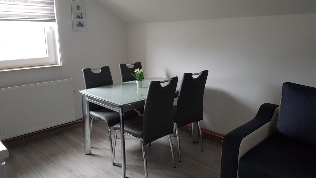 Apartmani Brigita Korenica Extérieur photo