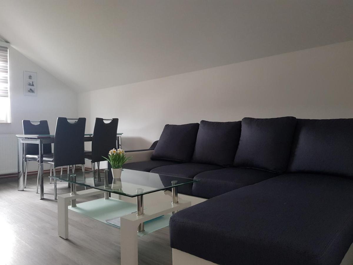 Apartmani Brigita Korenica Extérieur photo